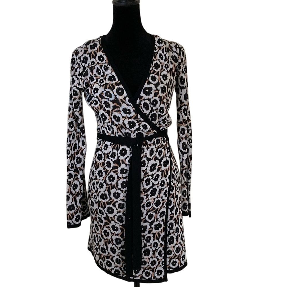 Diane Von Furstenberg Target Womens Neutral Poopy Wrap Sweater‎ Dress Size XXS
